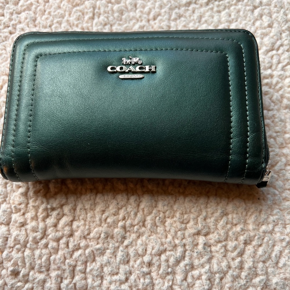 Coach Medium ID Zip Wallet Dark Green Leather
